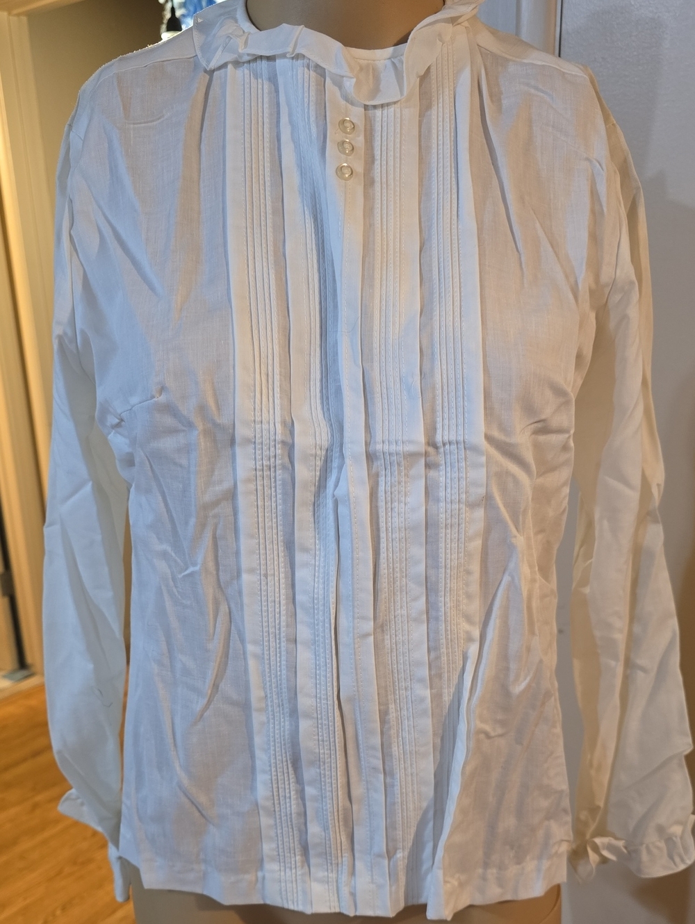 Vintage White Pleated Front Dress Shirt